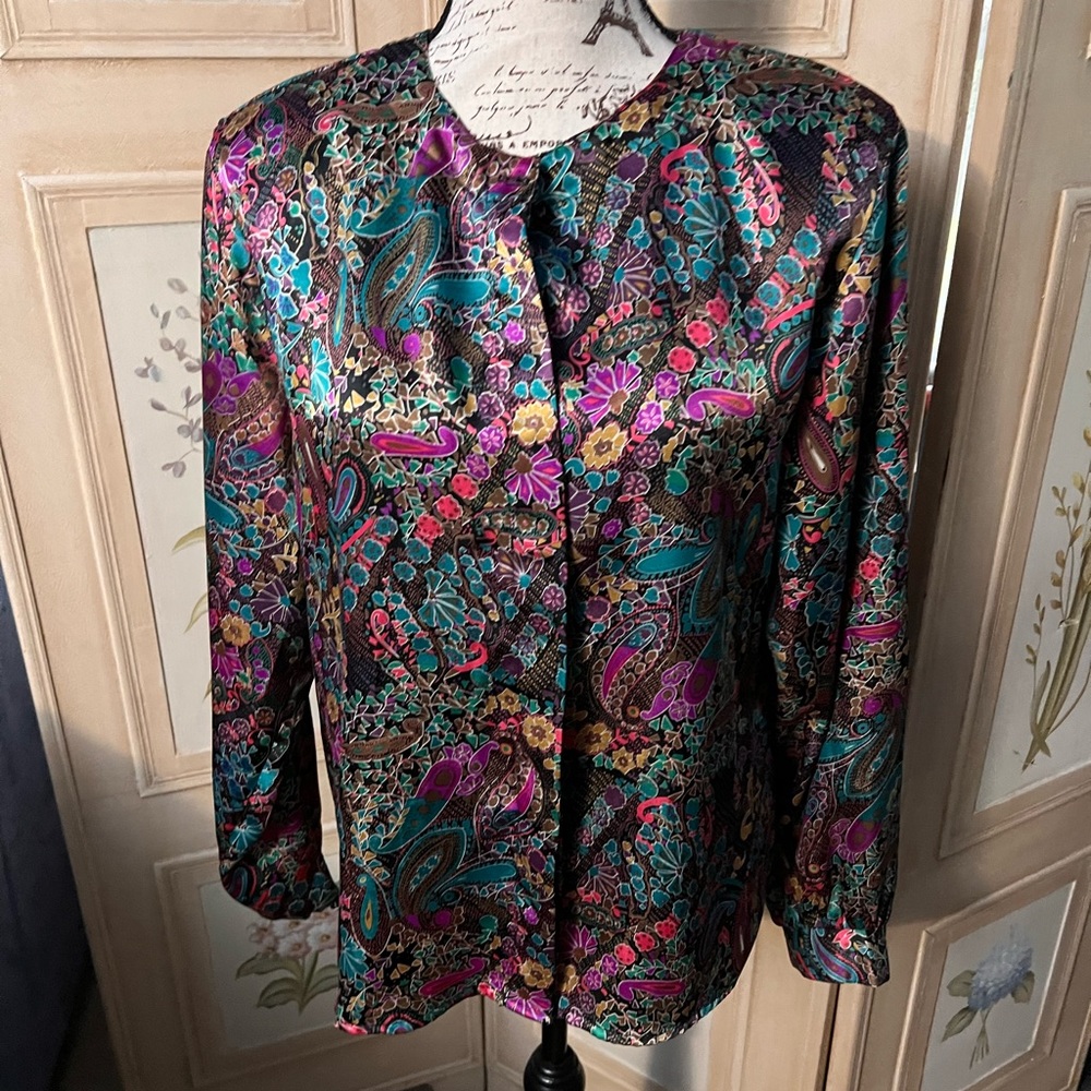🎈🎈VINTAGE PAISLEY PRINT SHIRT